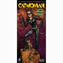 Batman 1966 Classic TV Series Catwoman Model Kit Moebius Models #952 - £35.05 GBP