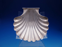 Currier &amp; Roby Sterling Silver Oyster Shell Shaped Candy Dish #85 (#4589) - £125.82 GBP