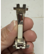 Genuine Bernina Old Style Presser Foot Manual Buttonholer #452 - $30.59 CAD