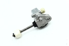 2004-2007 BMW E60 525i FRONT LEFT SEAT HEIGHT ADJUSTMENT MOTOR H1511 image 4