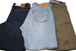 Men&#39;s Jeans Pants Lot of 3 Levi&#39;s Wrangler Goodfellow - £37.88 GBP