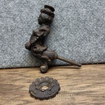 Antique Cast Iron Baluster Spindle Door Pull Candle Holder  Womans Face ... - €64,19 EUR