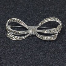 925 Sterling Silver Marcasite Bow Tied Ribbon Brooch Pin - Vintage - £18.77 GBP