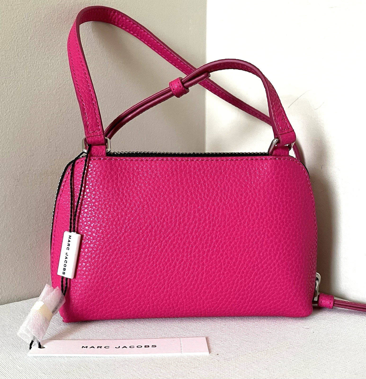 New Marc Jacobs Small Crossbody Pouch Pebble Leather Hot Pink Item image 2
