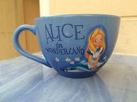 Disney Store Alice in Wonderland Ceramic Soup Cup.Very Beatiful, RARE co... - $35.00