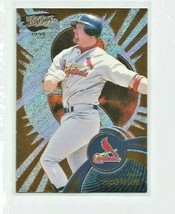 Mark Mc Gwire (St. Louis) 1999 Pacific Revolution Card #118 - £3.92 GBP