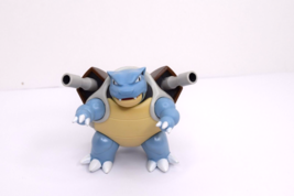 Pokémon Blastoise Battle Feature Deluxe 4&#39;&#39; Action Figure - £5.33 GBP