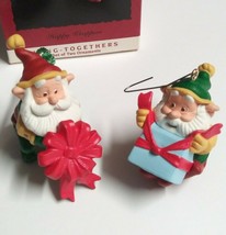 Hallmark Keepsake Happy Wrappers Elves Wrapping Gifts Christmas Ornament 1995 - £7.83 GBP
