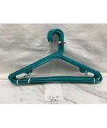 Clothes Hangers Plastic Green. 10 Count - $91.73 MXN