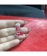Red and Silver Awareness Ribbon Brooch - $148.51 MXN