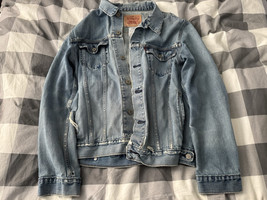 Vintage Levi’s 57511 Distressed Denim Trucker Jacket - XL - Classic Light Wash - $21.33