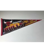 CHICAGO BULLS 1996 NBA CHAMPIONS 30&quot; FULL SIZE NEW PENNANT New Deadstock - $13.52 CAD