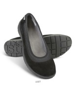 STRIVE Hammacher Lady&#39;s Back Pain Relieving Slip On Flats Hampton SIZE 8... - $42.86 CAD