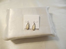 Department Store 1-1/4&quot; Silver Tone Cream Dangle Drop Fish Hook Earrings... - £8.30 GBP