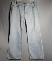 Old Navy Low waist Boy-Cut Distressed Light Wash Denim Women&#39;s Jeans Size 20 Sht - £16.56 GBP