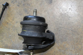 03-06 INFINITI G35 SEDAN DRIVER SIDE LEFT MOTOR MOUNT R532 image 7