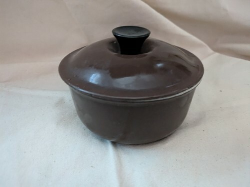 Vintage Le Creuset 14 Marron Fonte Émail Sauce Théière Poêle Bouchon France 5.5 Item image 4