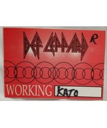 DEF LEPPARD - VINTAGE ORIGINAL CONCERT TOUR CLOTH BACKSTAGE PASS - $10.00