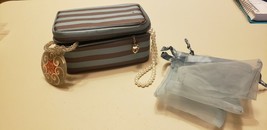 Thirty-One Baubles &amp; Bracelets Case (new) PERFECT STRIPE - £18.74 GBP