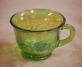 Princess Green Carnival by Indiana Glass 2-3/8&quot; Punch Cup Embossed Grapes Leaves - £10.19 GBP