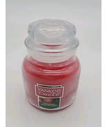 Yankee Candle 3.7 oz. Macintosh Apple Scented Candle in Jar NEW - $190.74 MXN
