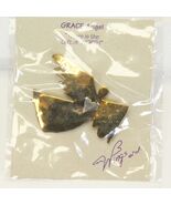 Brass Grace Angel Pin Brooch with Heart NEW by Wings - €11,00 EUR