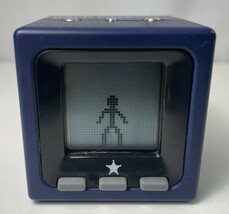 Radica Cube World CHIEF Series 3 Electronic Toy Blue Block Game 2005 Ret... - $1,744.52 MXN
