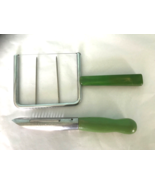 Lot 2 Vtg Kitchen Cheese Cutter Green Bakelite &amp; Androck Green Wood Hand... - $16.21 CAD