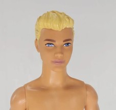 2018 Mattel Barbie Ken Fashionistas Doll #129 w/ White Shorts - GDV12 - £6.26 GBP