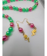 Handmade Bracelet, Necklace&amp; Earings Red And Green - £14.12 GBP
