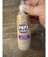 Tulip Puff Fabric Paint Gold Glitter - $556.80 MXN