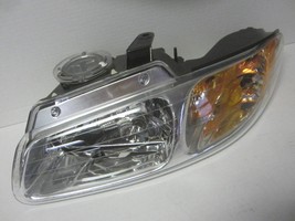 OEM Chrysler Town &amp; Country Voyager Dodge Caravan Driver&#39;s LH Headlight w/o Quad - £50.28 GBP