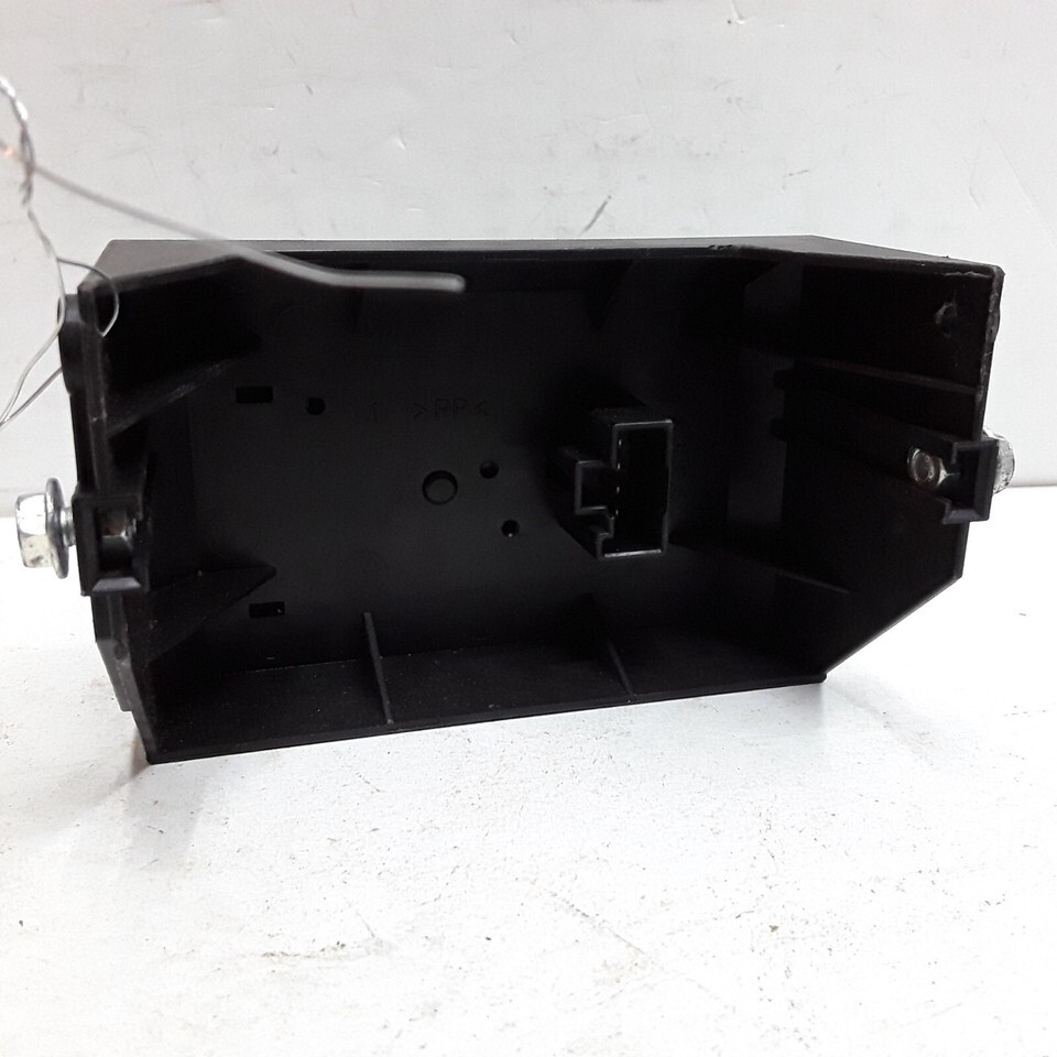 08 09 10 11 Toyota Highlander digital clock OEM Item image 2