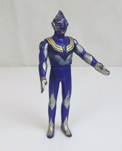 1997 Ultraman Tiga 5&quot; Bandai Japan Vinyl Action Figure - $110.53 MXN