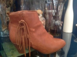 Thalia Sodi Women&#39;s Size 6.5M Ankle Boots Lorysbrn Cognac Brown  - £15.81 GBP