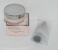 Mary Kay Mineral Powder Foundation Ivory 0.5 Discontinued .28 oz with Brush - $39.58