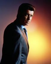 Pierce Brosnan as James Bond 16x20 Canvas Giclee Studio Portrait - £55.30 GBP