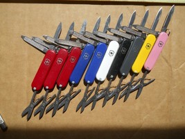 Lot of 10 Classic SD Victorinox Swiss Army knives. No Ads, colors as shown - £32.95 GBP