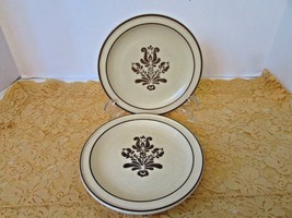 PFALTZGRAFF VILLAGE PATTERN PAIR OF  7&quot; DESSERT PLATES MADE IN USA - $73.69 MXN