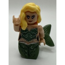 Lego minifigure Blonde mermaid Pirates of the Caribbean - $24.19