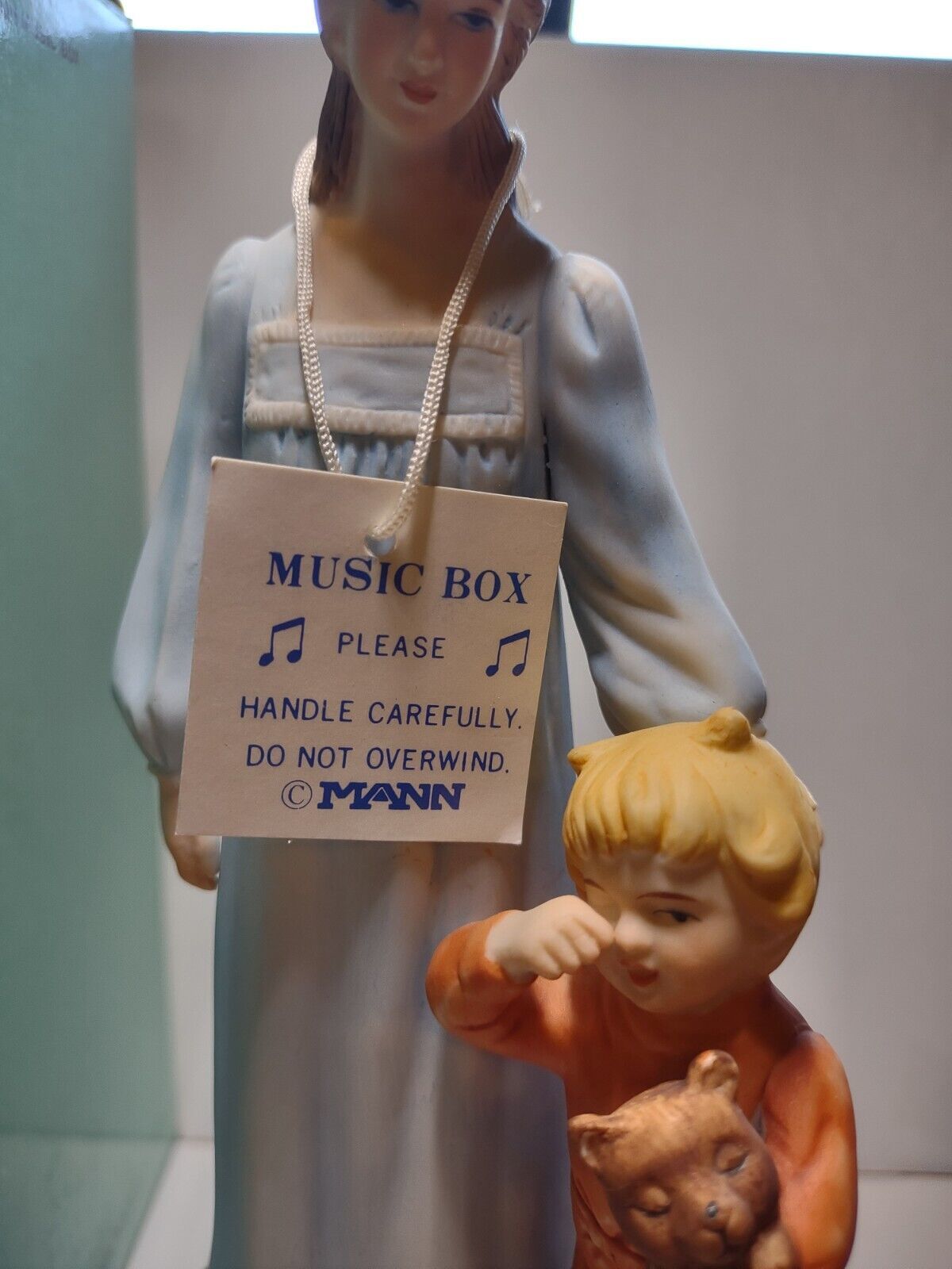 Mann You Light Up My Life Porcelain Figurine Mother Child Music Box Vintage 1981 - $76.71