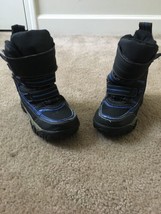 Totes Toddler Boys Black &amp; Blue Boots Winter Hiking Casual Unknown Size - $44.62