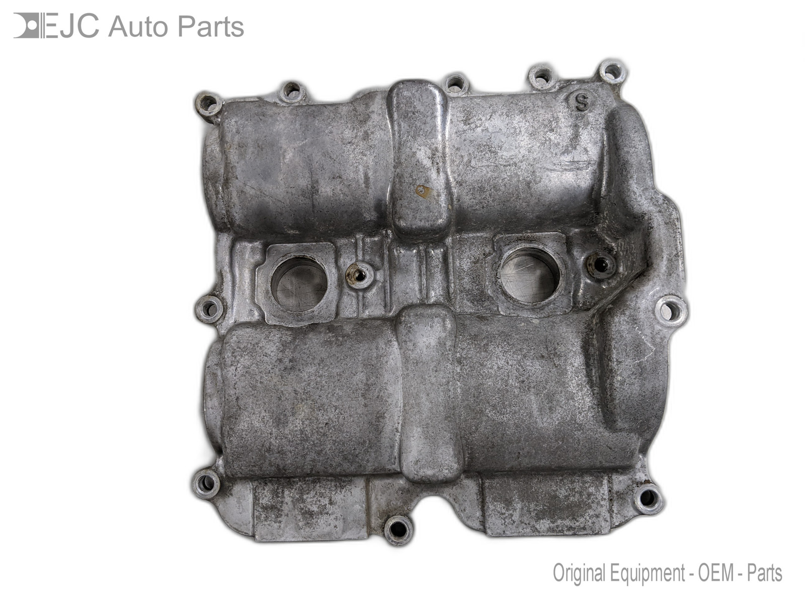 Right Valve Cover From 2016 Subaru Legacy  2.5 - $49.45