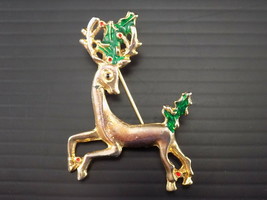 Vintage Gold Tone Prancing Reindeer Christmas Brooch Pin w/ Holly Leaves - £5.45 GBP