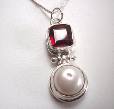 Cultured Pearl &amp; Faceted Square Garnet 925 Sterling Silver Pendant - £7.18 GBP