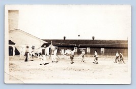 RPPC Militare Pallavolo Gioco 1910s Unp Cartolina N7 - £14.45 GBP