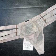 Victoria&#39;s Secret XS Tanga Beige Topo Plata Lámina Encaje Malla Scandalous Moda - £33.10 GBP