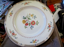 4 Royal Doulton Kingswood Dinner Plates 10&quot; TC1115 Made in England - $79.68