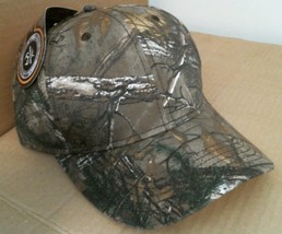 Realtree Realistic Woodland Camo Hunter&#39;s Baseball Cap Hat New W/Tag One... - $12.00