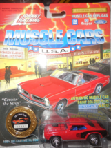 Johnny Lightning Muscle Cars Red &quot;&#39;71 Hemi Cuda&quot; Mint On Sealed Card 1/6... - £3.98 GBP